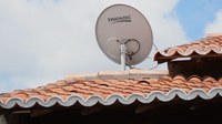 Moradores de 23 cidades do MT são beneficiados por programa que instala antenas de TV digital