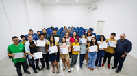 Em Mato Grosso do Sul, Carreta Digital forma jovens indígenas e quilombolas em curso de manutenção de celular
