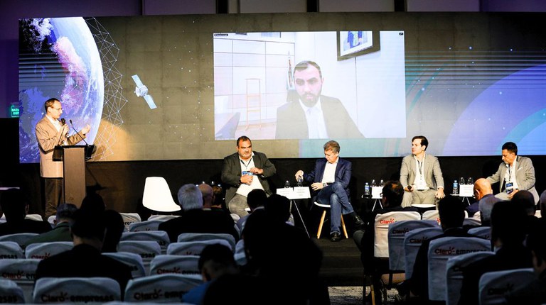 Rudy Trindad - Teletime.jpg