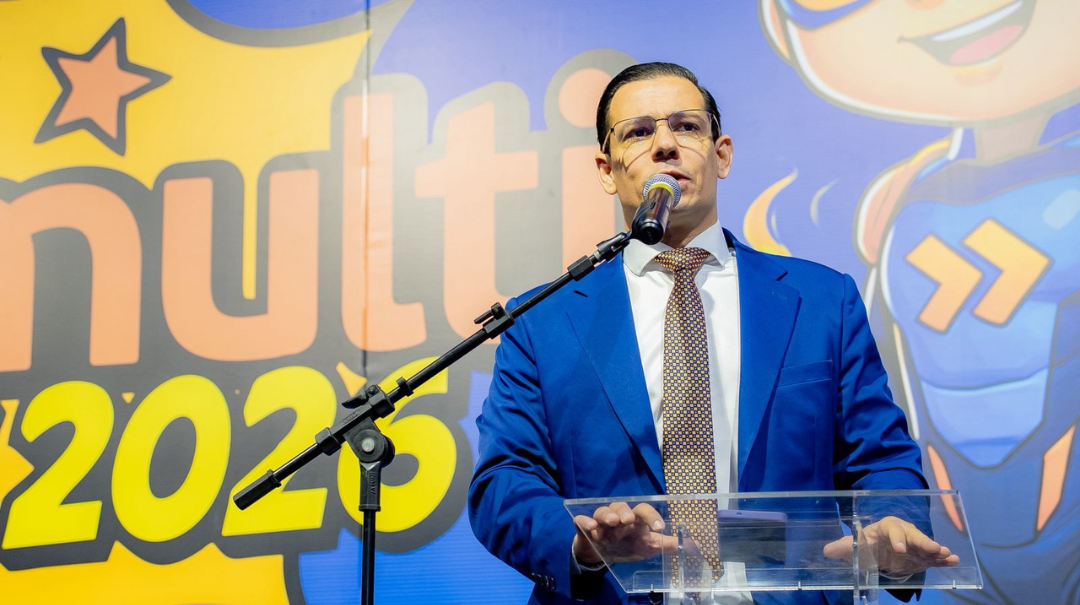 Na abertura da Abramulti 2026, Hermano Tercius, falou sobre a integração entre os setores de energia e telecomunicações no compartilhamento de postes