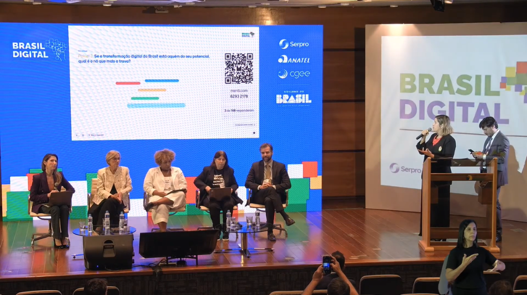 Evento reúne especialistas e governo para definir prioridades que vão orientar a transformação digital do país