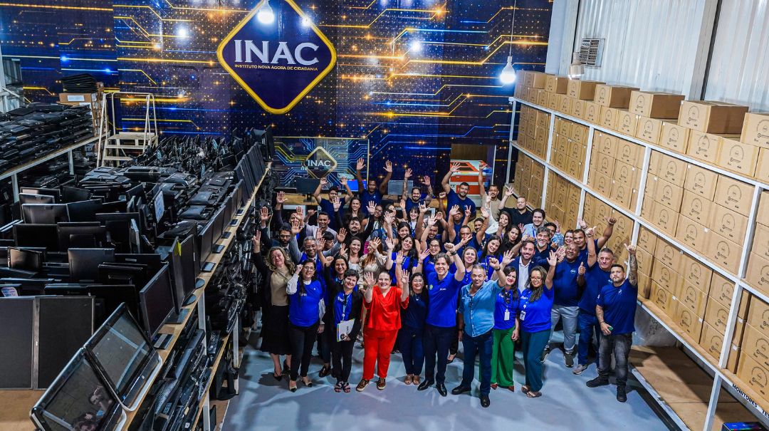 Ministro das Comunicações inaugurou novo Centro de Recondicionamento de Computadores na Cidade Estrutural; unidade pretende emitir 1.650 certificados e ampliar a doação de equipamentos para entidades sociais