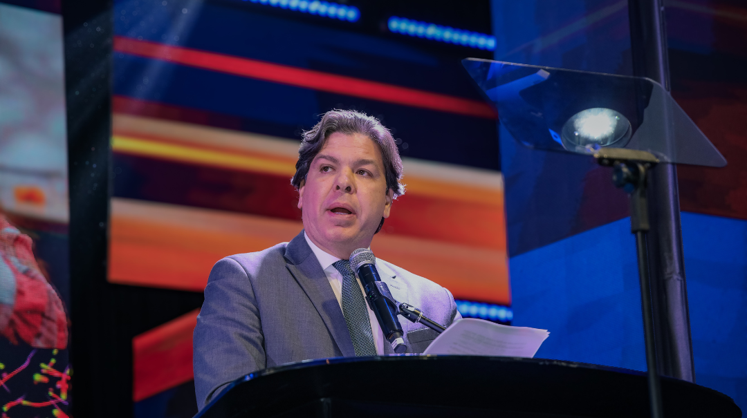 Agenda inclui reunião com a SpaceSail, encontros com gigantes chinesas de tecnologia e discussões sobre 5G, data centers e TV 3.0