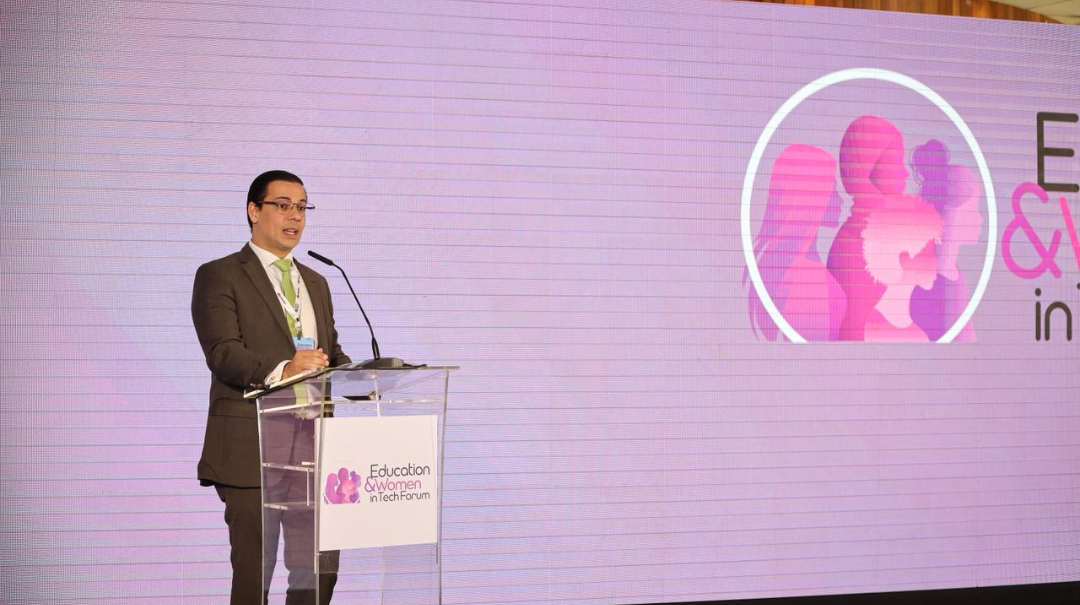 Representando o ministro Frederico de Siqueira Filho, secretário Hermano Tercius reforçou o papel estratégico das mulheres na liderança da transformação digital