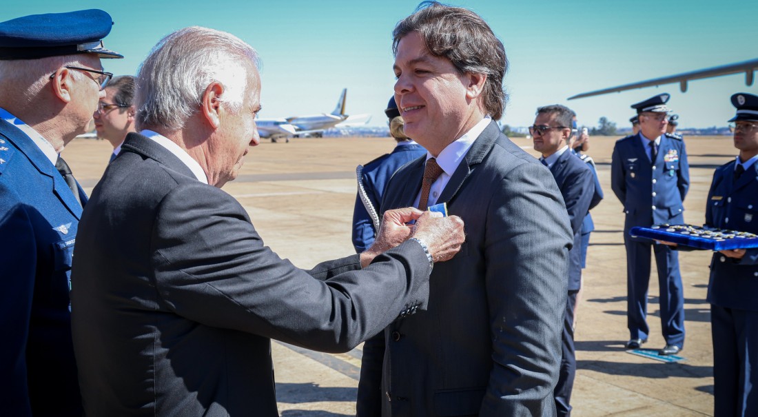 16.07.2025_Condecoração_Ministro.jpg