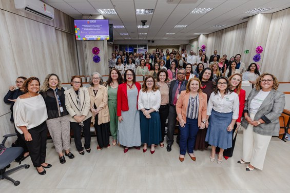 Ministra realiza abertura da Conferência Livre. Foto: Luara Baggi