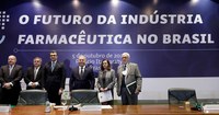 SEMINÁRIO INTERMINISTERIAL DEBATE FUTURO DA INDÚSTRIA FARMACÊUTICA NO BRASIL