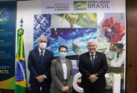 Ministro Marcos Pontes e ministra da Agricultura, Tereza Cristina, discutem iniciativas na área de meteorologia