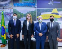 Ministro discute ações do MCTI com governadora e deputado federal de SC