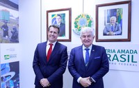 Brasil e Suíça debatem cooperação em pesquisa e desenvolvimento