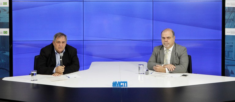 _U0A6225 alinhada.jpg