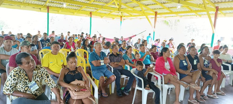 Assembleia_cooperativa_Amazonbai_entidade_parceira_do_CVT_Bailique.jpeg