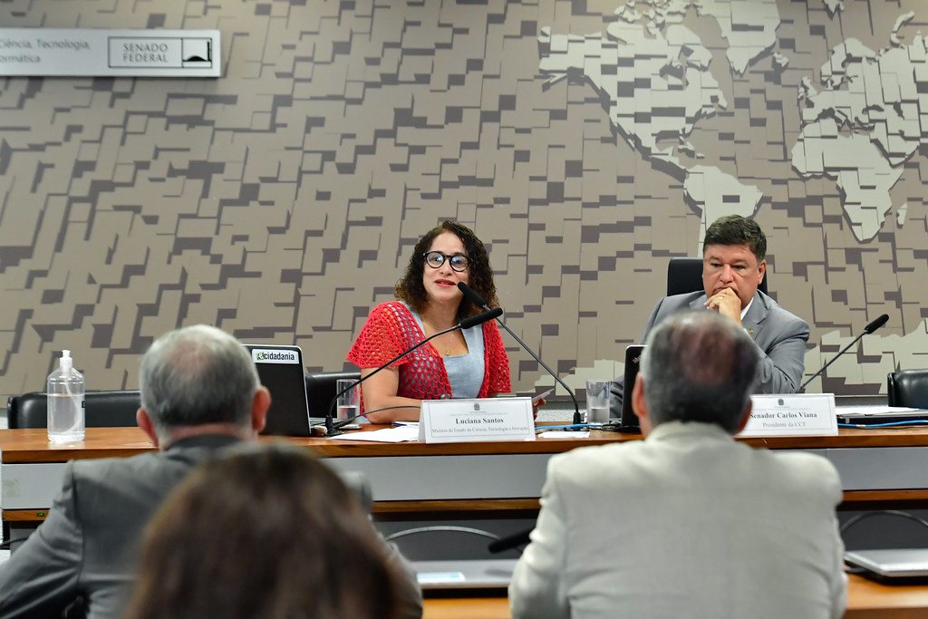 Luciana Santos também falou sobre a Estratégia Brasileira de Inteligência Artificial, retomada do Ceitec e projetos de lei de importância para a ciência