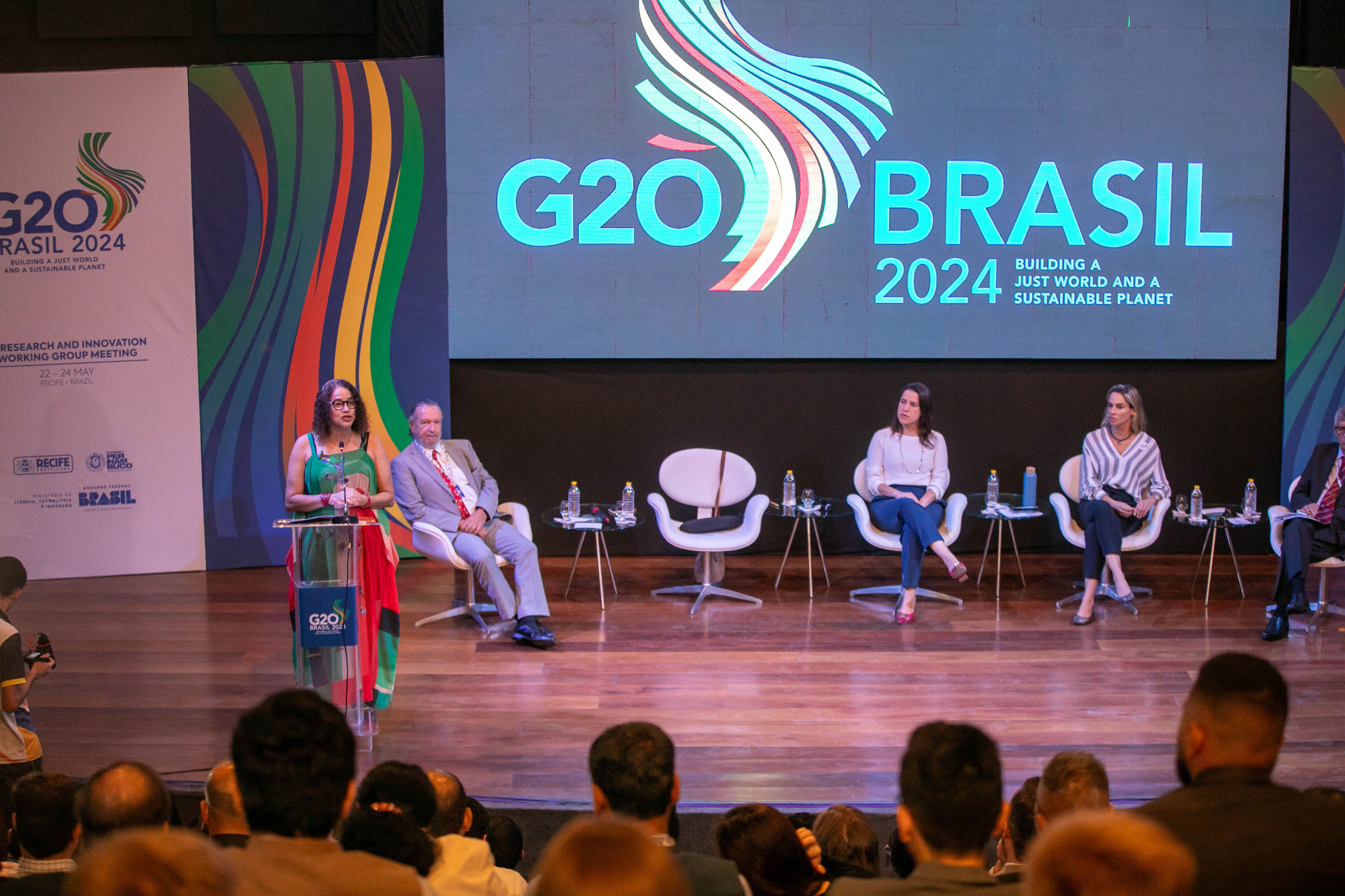 Ministra da Ciência, Tecnologia e Inovação participou da mesa de abertura da 3ª Reunião do Grupo de Trabalho de Pesquisa e Inovação do G20, em Recife (PE)