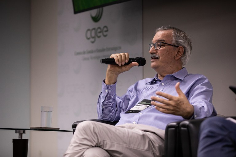 Diretor do MMA _ Braulio - Copia(1).jpg