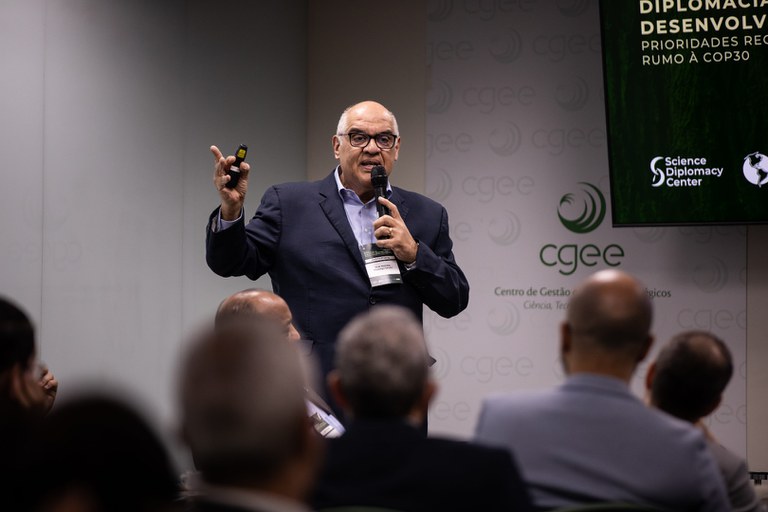 José Marengo pequisador do Cemaden - Copia(1).jpg