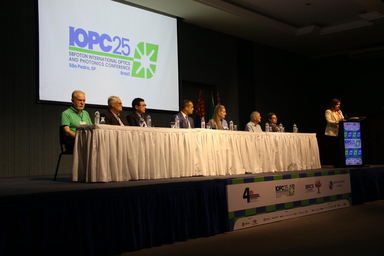 GT do Brics sobre Fotônica propõe plano de ação para ampliar cooperação científica