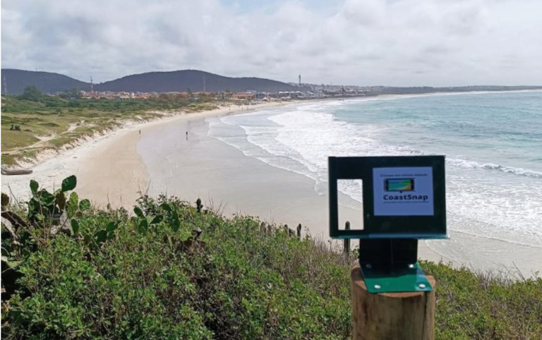 Projeto de baixo custo promove ciência cidadã para monitorar o litoral