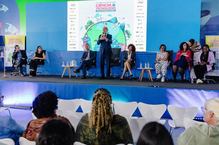 1º Seminário Internacional de Popularização da Ciência compartilha e debate desafios mundiai