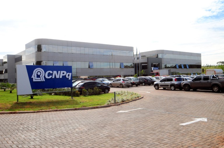 CNPq lança chamada de produtividade com previsão de R$ 600 milhões em investimento e mais de 5,7 mil bolsas