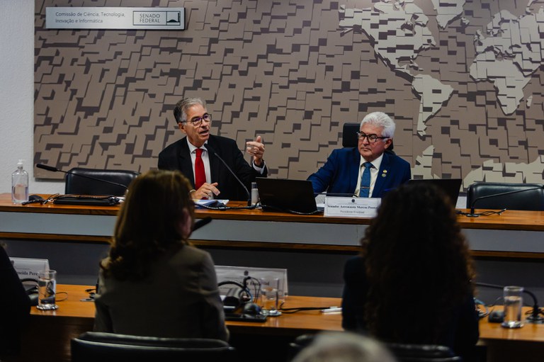 Comissão de Ciência, Tecnologia e Inovação do Senado debate avanços do Plano Brasileiro de Inteligência Artificial