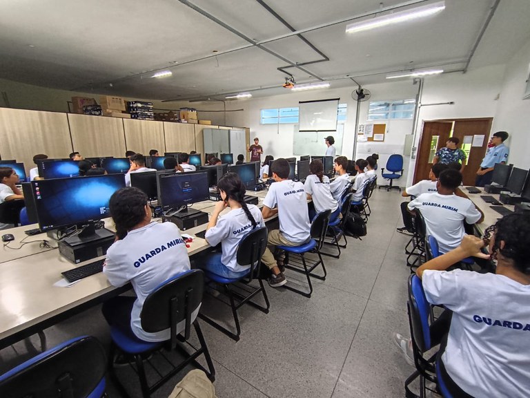 #PraTodosVerem – Caraguatatuba amplia formação tecnológica de jovens em parceria com o IFSP durante Semana Nacional de Ciência e Tecnologia - Foto - Carlos Lacourt Neto.jpg
