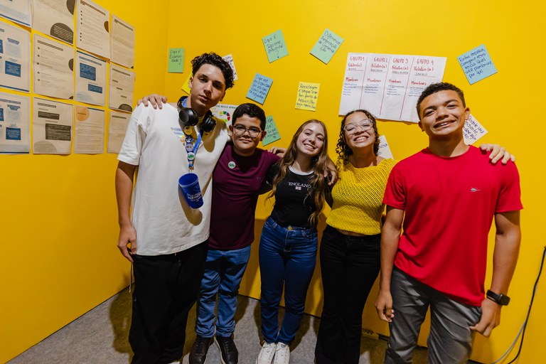 Jovens apresentam jogo on-line contra a desinformação em justiça climática na 22ª SNCT