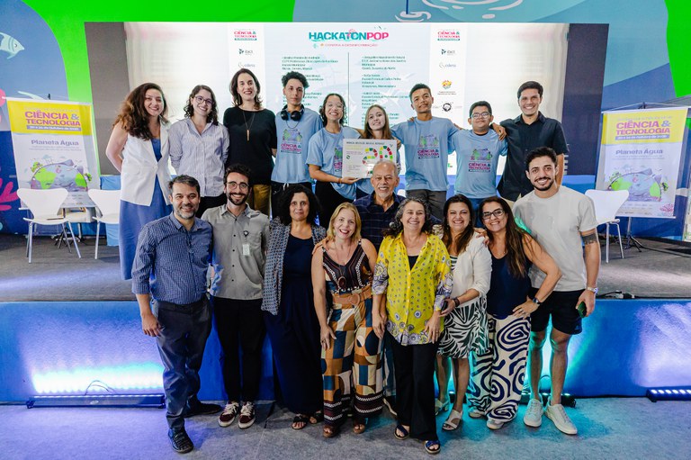 Jovens apresentam jogo on-line contra a desinformação em justiça climática na 22ª SNCT