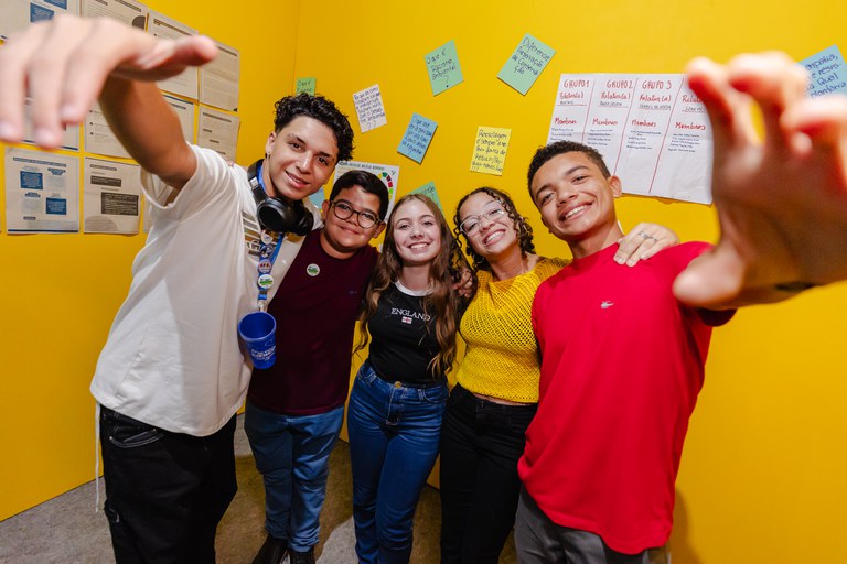 Jovens apresentam jogo on-line contra a desinformação em justiça climática na 22ª SNCT