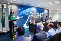 Ministra Luciana Santos destaca investimentos do MCTI para fortalecer o Programa Espacial Brasileiro