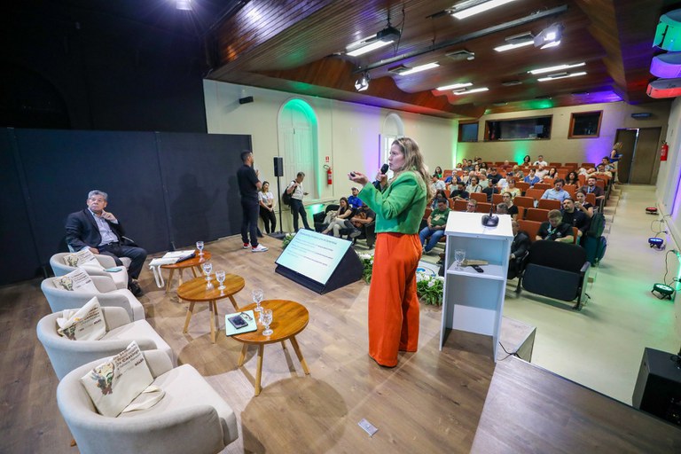 Inteligência artificial é aliada na defesa dos biomas brasileiros e no combate ao desmatamento (2).jpg