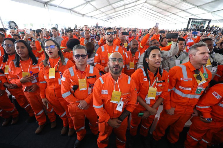 Ato marca a ampliação da capacidade de produção da Refinaria Abreu e Lima
