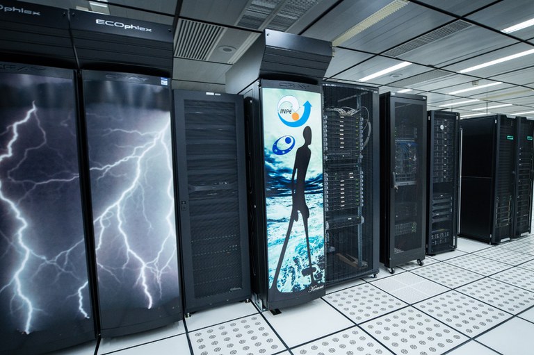 Supercomputador Jaci começa a operar no enfrentamento a desafios climáticos brasileiros