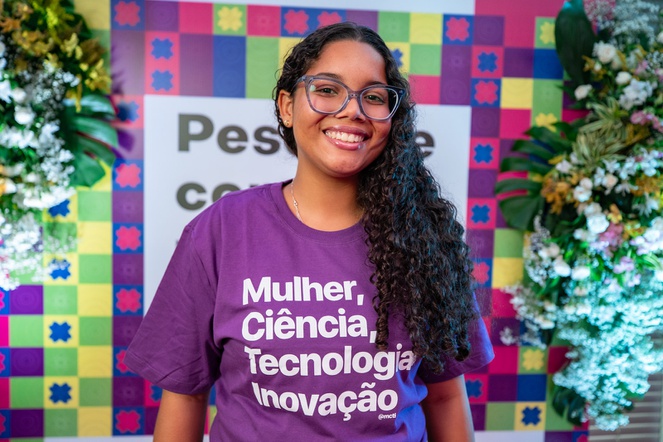 Estudante Lara Dourado Borges. Foto: Rodrigo Cabral (Ascom/MCTI)