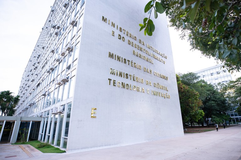 MCTI tem maior ciclo de investimentos em ciência e tecnologia desde o fim do contingenciamento do FNDCT