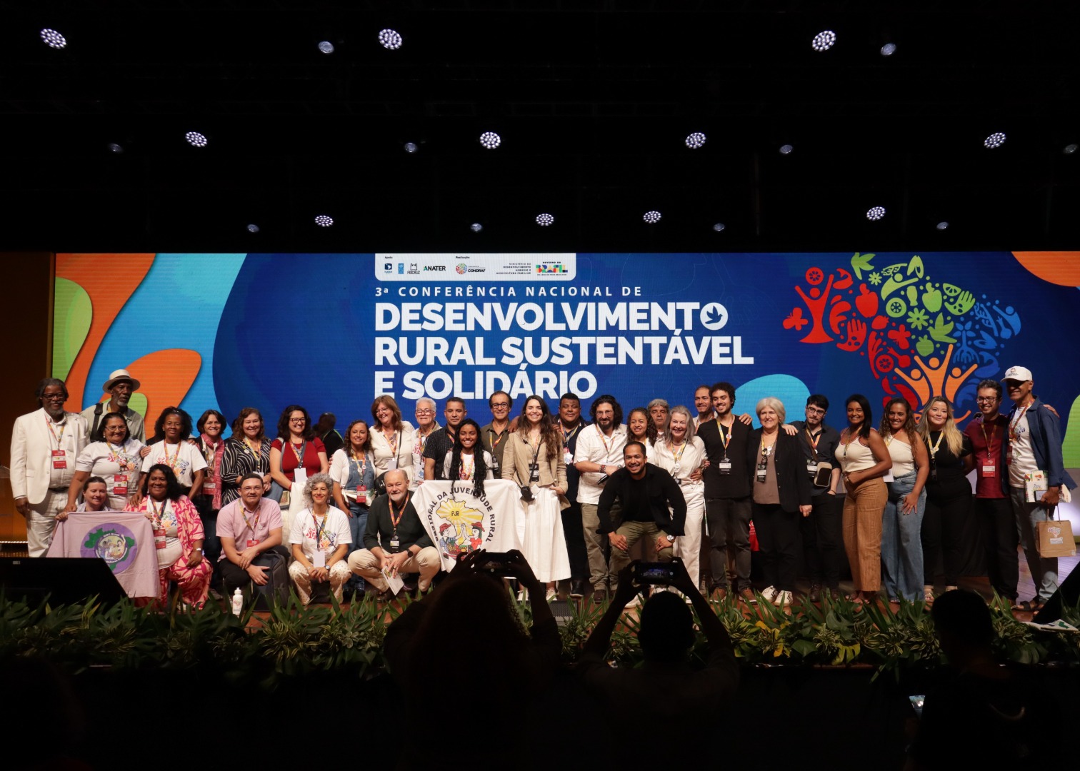 Encontro reuniu milhares de participantes da sociedade civil para pensar o futuro do Brasil Rural