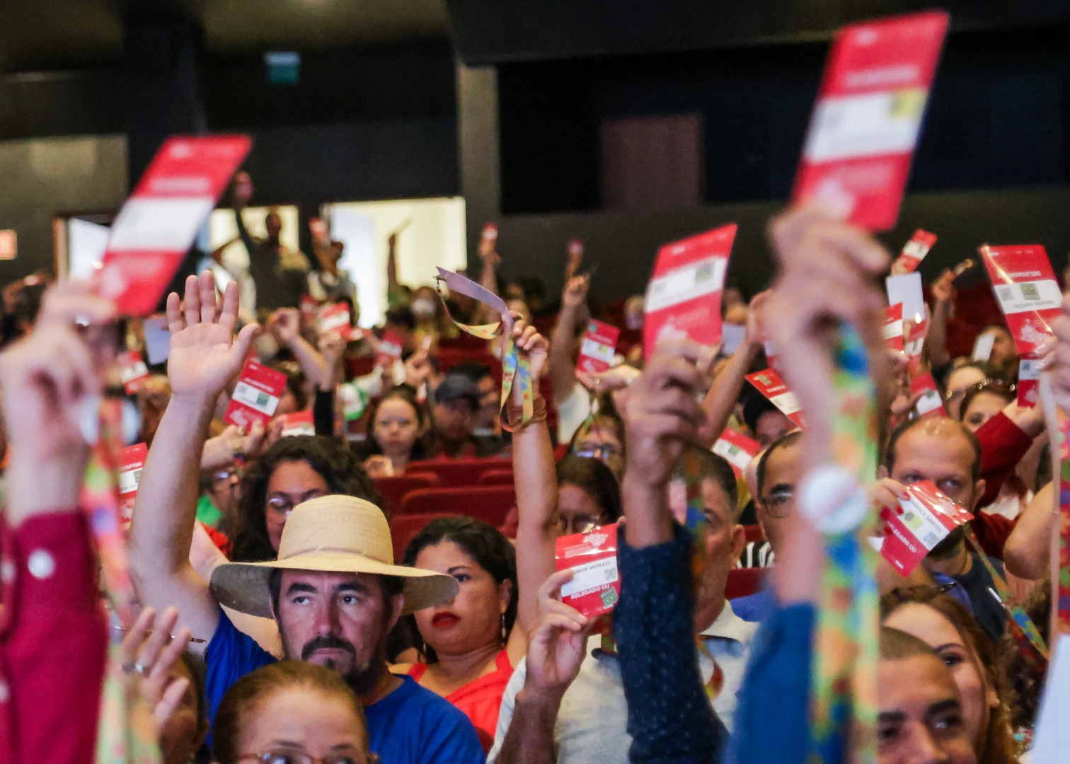 Poder popular: MDA e Condraf lançam revista sobre 3ª Conferência Nacional de Desenvolvimento Rural