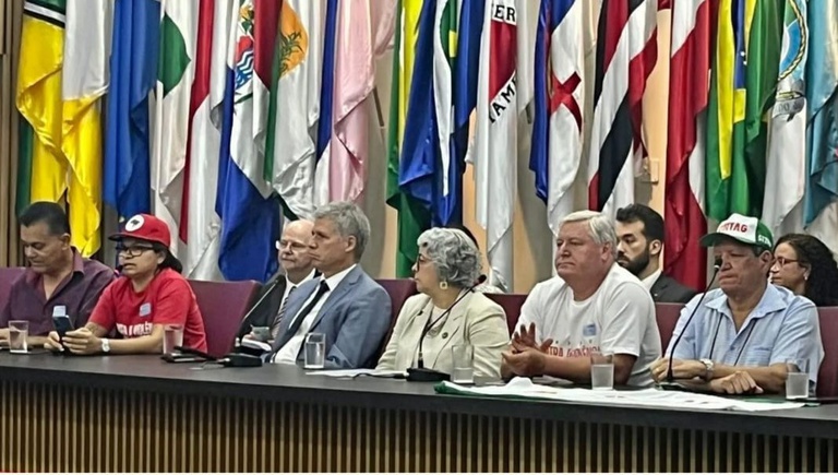 Comissão 4.jpg