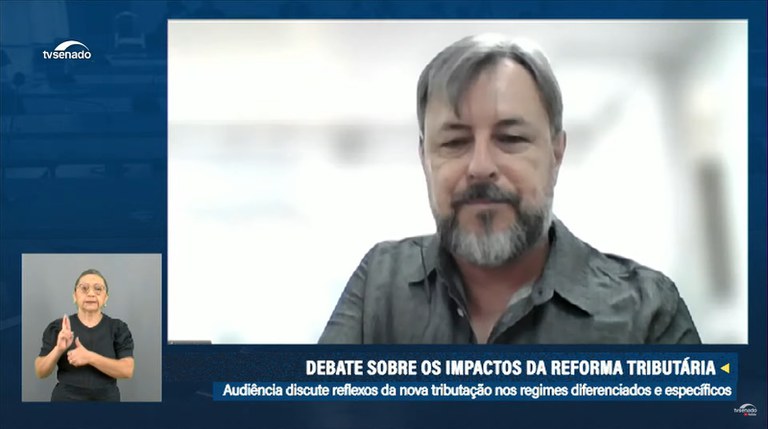 WhatsApp Image 2024-09-24 at 20.00.49.jpeg