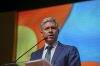 Paulo Teixeira deixa o comando do Ministério do Desenvolvimento Agrário e Agricultura Familiar