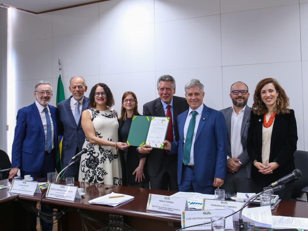 MDA alcança metas da Nova Indústria Brasil com investimento em mecanização e tecnificação no campo