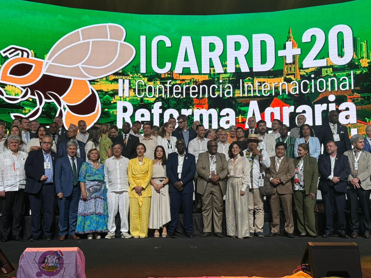 Em conferência global na Colômbia, Paulo Teixeira defende reforma agrária como pilar para a paz e segurança alimentar