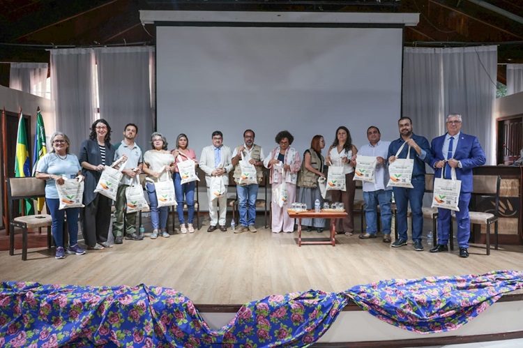 Seminário Nacional de ATER do Programa Bolsa Verde em Macapá