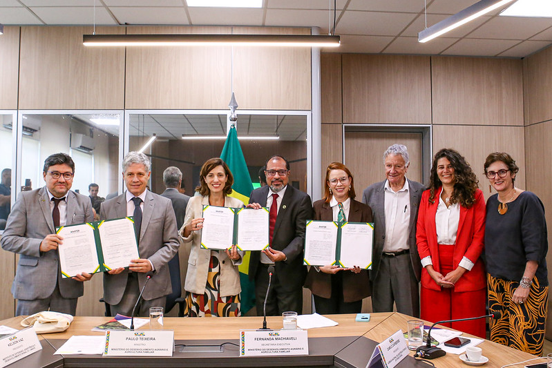 Governo do Brasil contrata R$ 26 milhões para a agricultura familiar e povos indígenas do Amapá