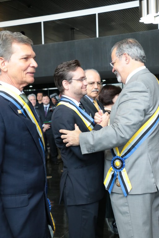 Ministro recebe Ordem do Mérito da Segurança Pública