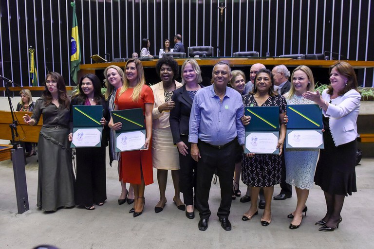 MDH participa da entrega do Prêmio Carlota Queirós