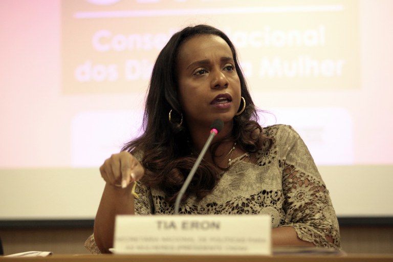 A Secretária Nacional de de Políticas para Mulheres, Tia Eron,  participou da abertura da 55ª Reunião Ordinária do CNDM, em Brasília. (Foto: Willian Meira - MMFDH)