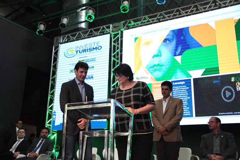 Assinatura do Código de Conduta