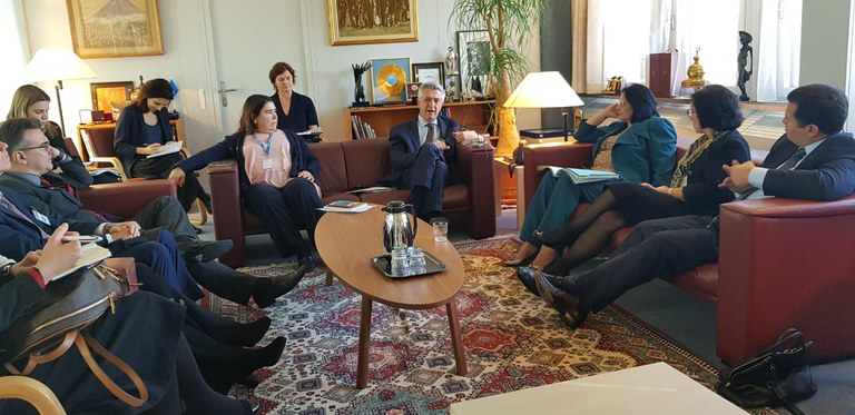 As reuniões constituem oportunidade para apresentar assuntos prioritários na agenda de direitos humanos do Governo brasileiro. Entre os temas, mulheres, crianças e adolescentes, indígenas, pessoas com deficiência, comunidades tradicionais, igualdade racial, juventude, pessoas idosas e família.