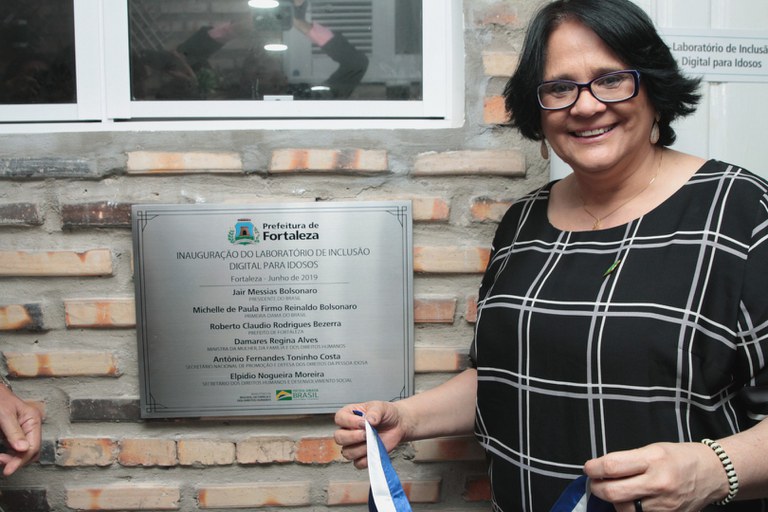 Ministério inaugura primeira unidade do Programa Viver de Fortaleza